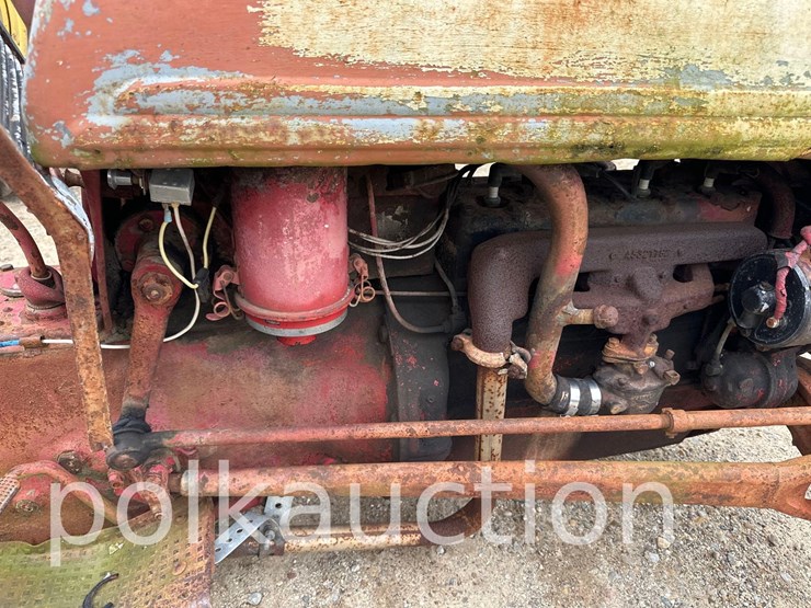 1993-ford-8n-image-9