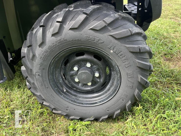 2011-john-deere-gator-xuv-825i-image-10