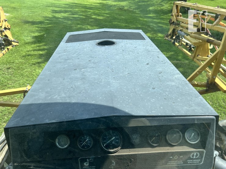 ag-chem-rogator-854-image-70