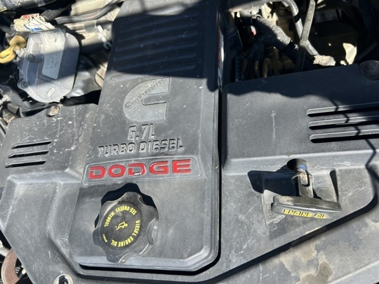 2009-dodge-ram-3500-image-43