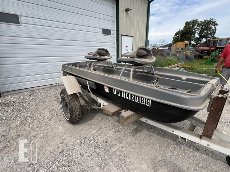 bass-pro-shops-pond-prowler-image-13