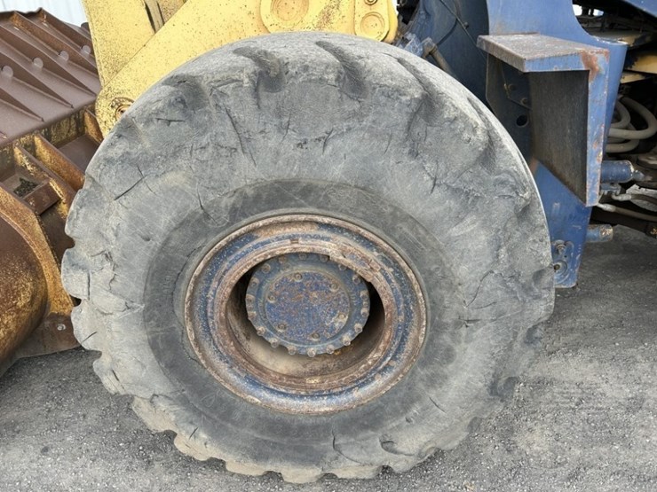 kobelco-lk1150-ii-wheel-loader-image-26