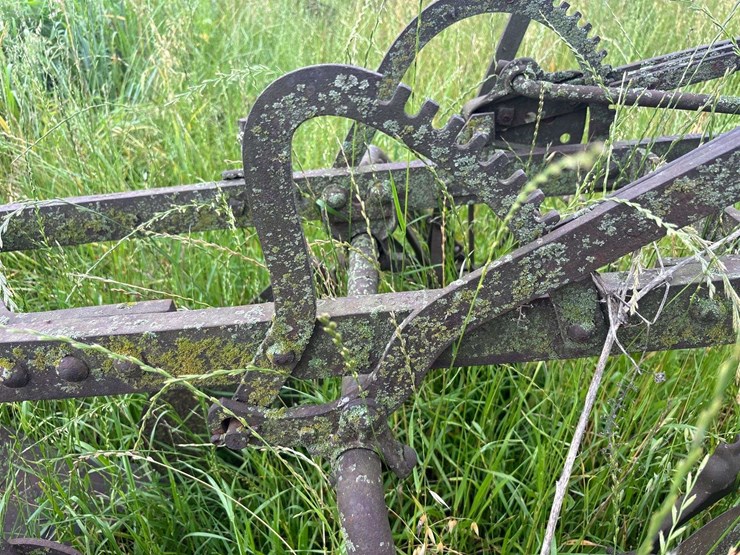 2-bottom-14”-plow-image-17