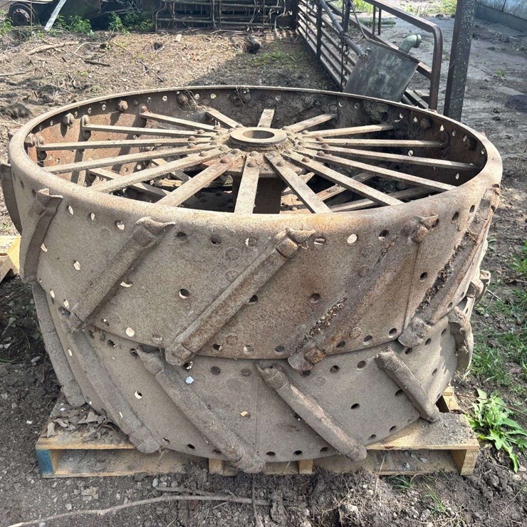 50" Steel Wheels with Slats