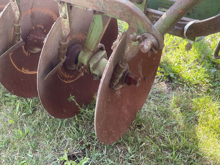 john-deere-disk-plow-image-39