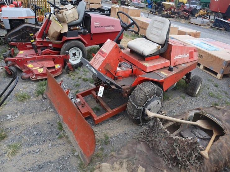 jacobson-riding-mower-image-4