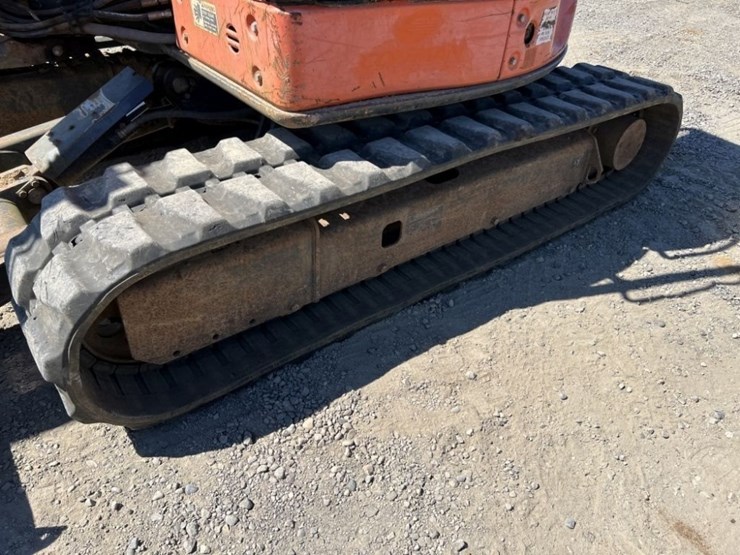 2009-hitachi-zx50u-3-image-18