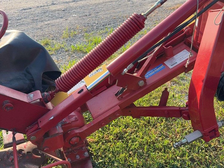 new-holland-h6750-image-8