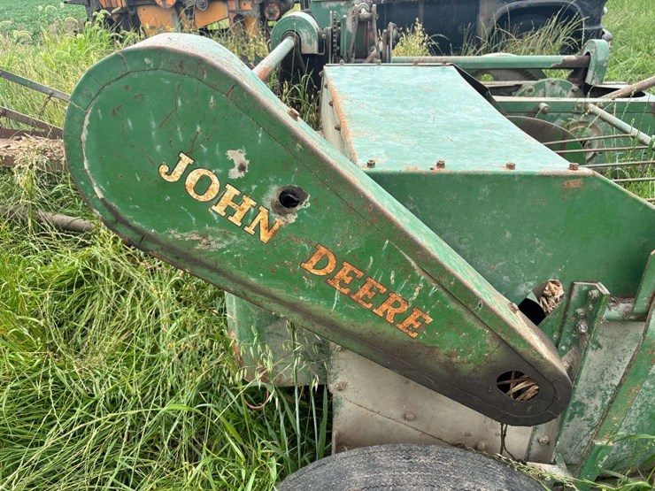 john-deere-baler-image-13