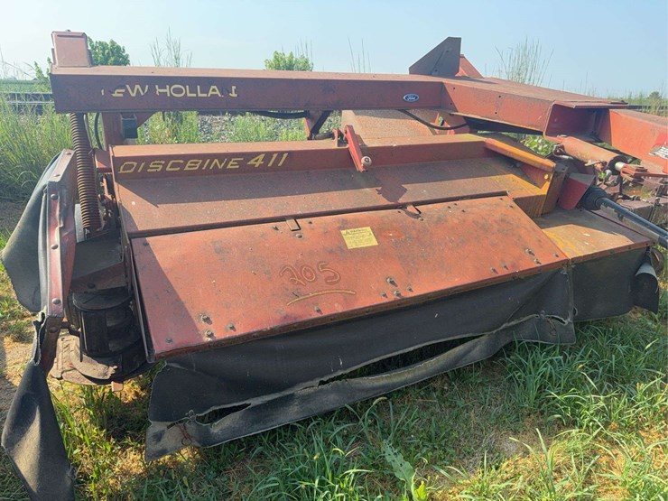 new-holland-411-image-9