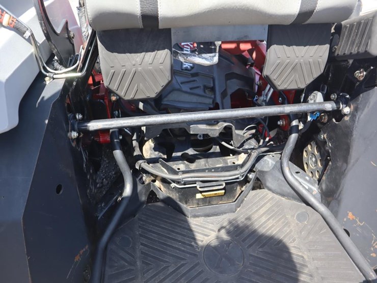 exmark-stand-on-mower-image-15