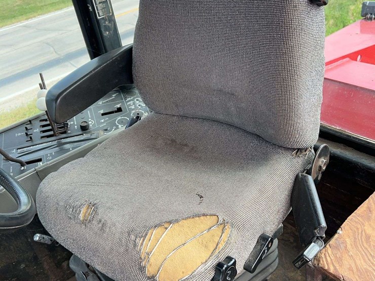 1990-case-ih-9150-image-19
