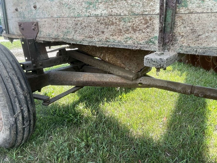 john-deere-triumph-wagon-and-running-gear-image-43