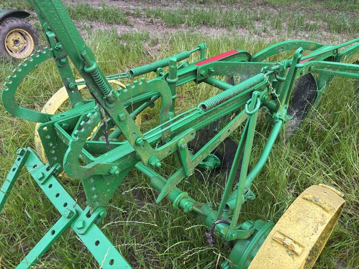 john-deere-14-image-29
