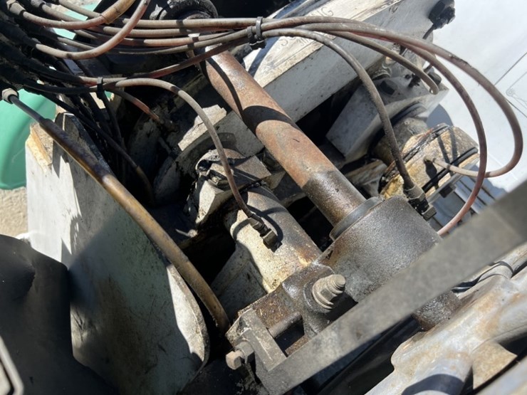 2005-schwing-p88-towable-concrete-pump-image-23