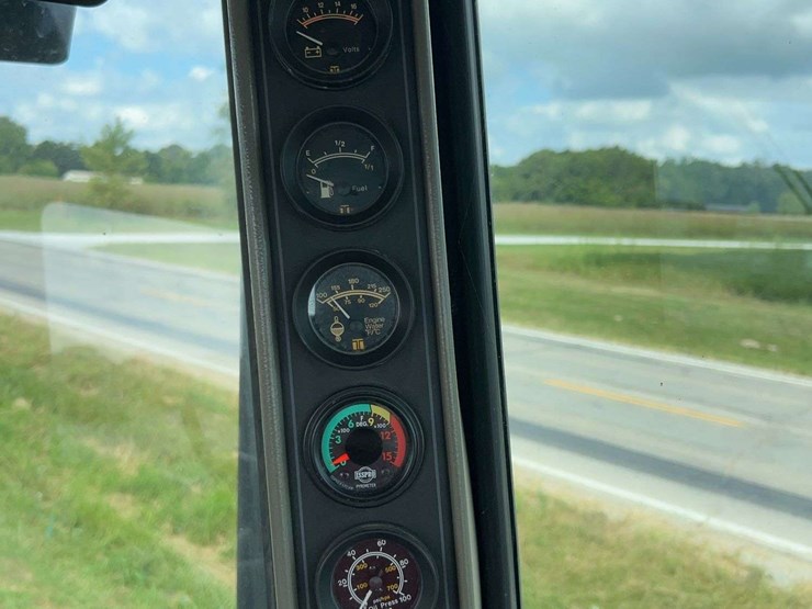 1990-case-ih-9150-image-23