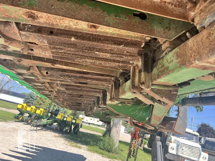 new-holland-cr9060-image-18
