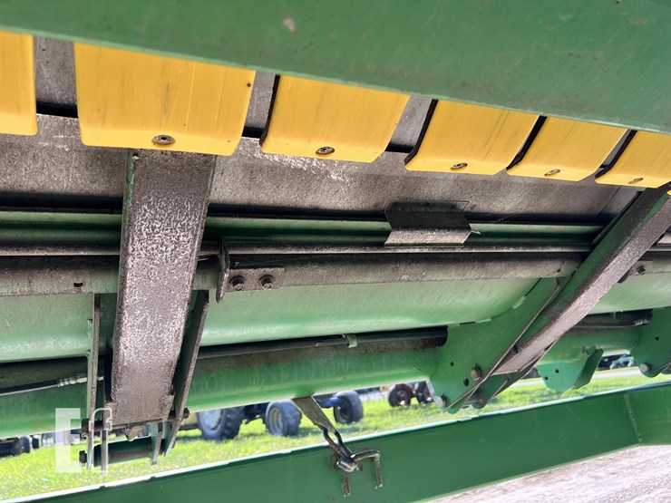 2006-john-deere-630f-image-21