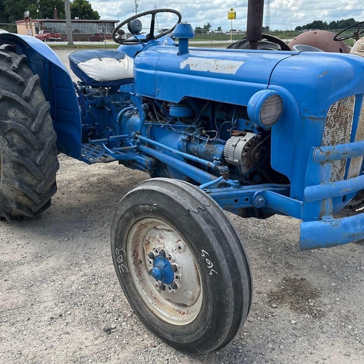 FORD 3000