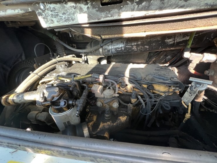 2005-caterpillar-c7-image-33
