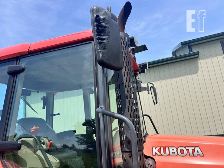 2005-kubota-m125x-image-5