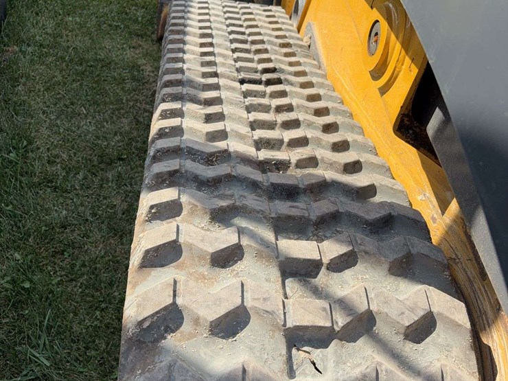 2012-deere-333g-image-9
