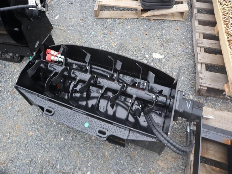future-skid-steer-rotary-tiller-image-1