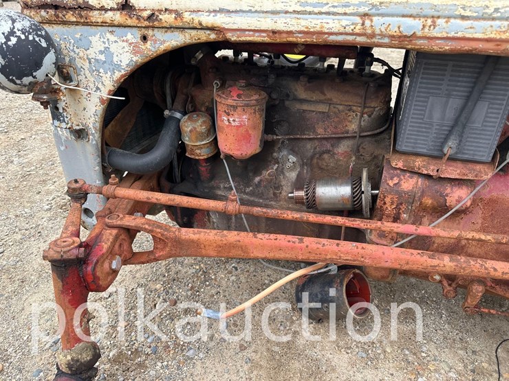 1993-ford-8n-image-4