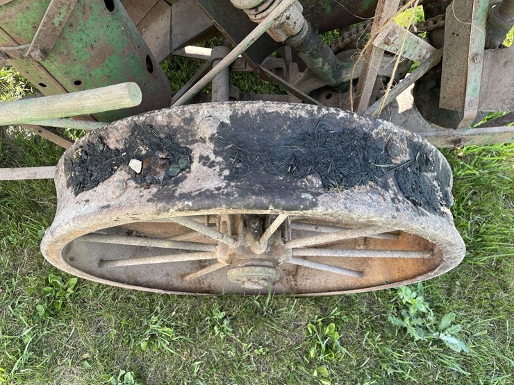 john-deere-corn-binder-image-35