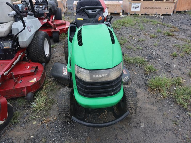 sabre-tracttor--42-inch-image-3