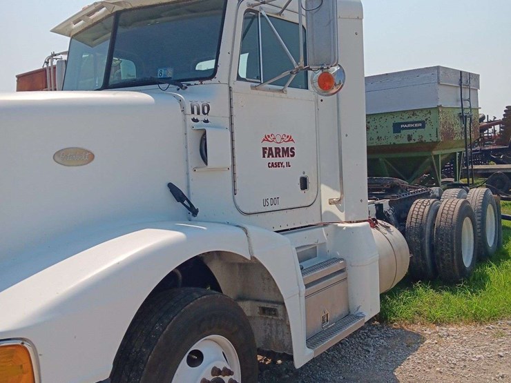 1994-peterbilt-377-image-37
