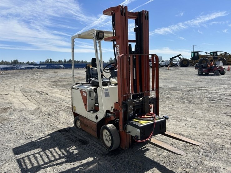 nissan-es35-forklift-image-7