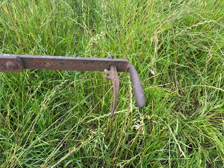 massey-ferguson-14-image-13