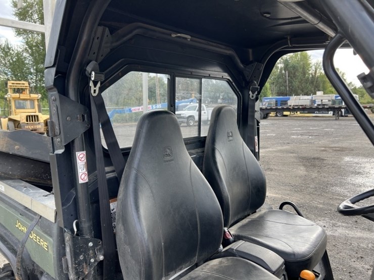 john-deere-gator-image-23