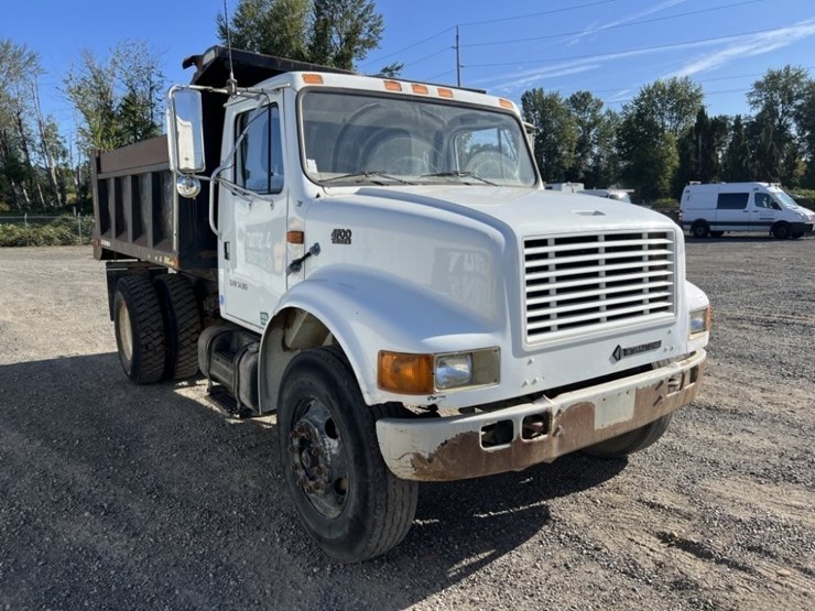 2000-international-4700-image-2