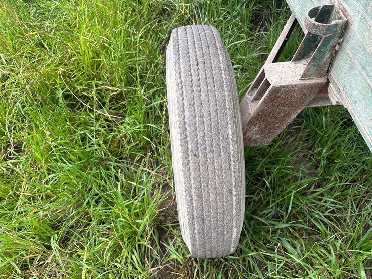 john-deere-flare-box-and-running-gear-image-22