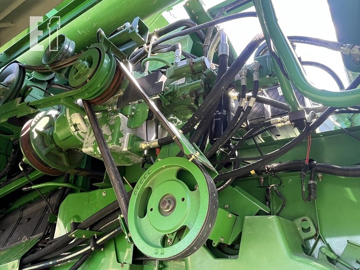 2005-john-deere-9560-sts-image-28