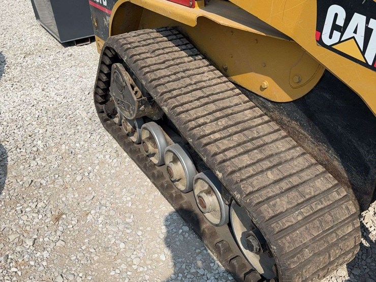 caterpillar-257b-image-6