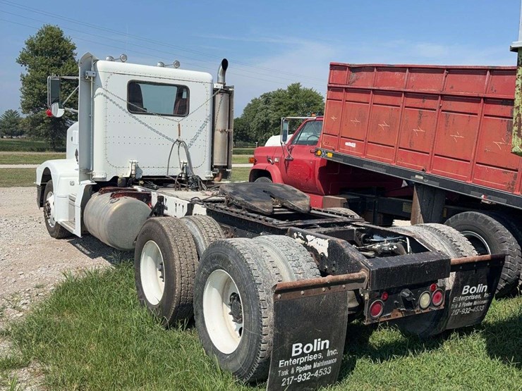 1994-peterbilt-377-image-9