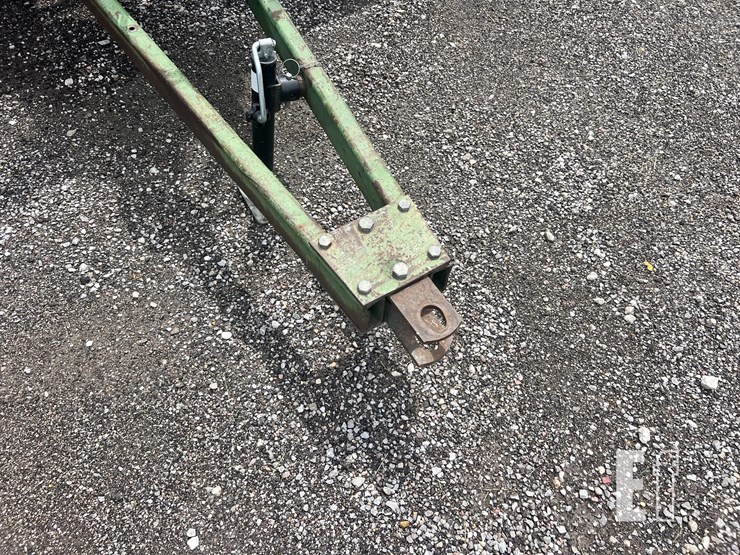 john-deere-230-image-2