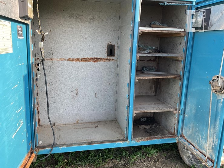 2008-international-durastar-4100-image-19