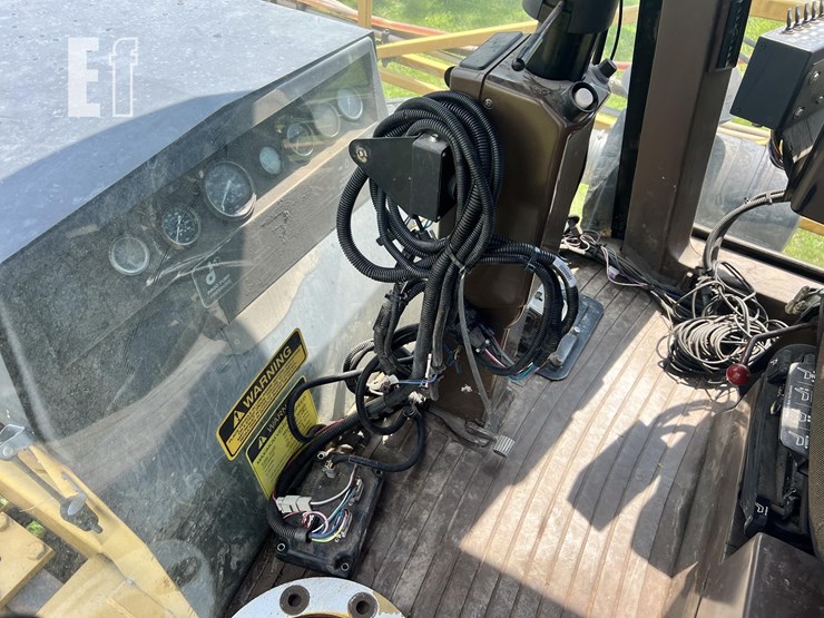 ag-chem-rogator-854-image-67