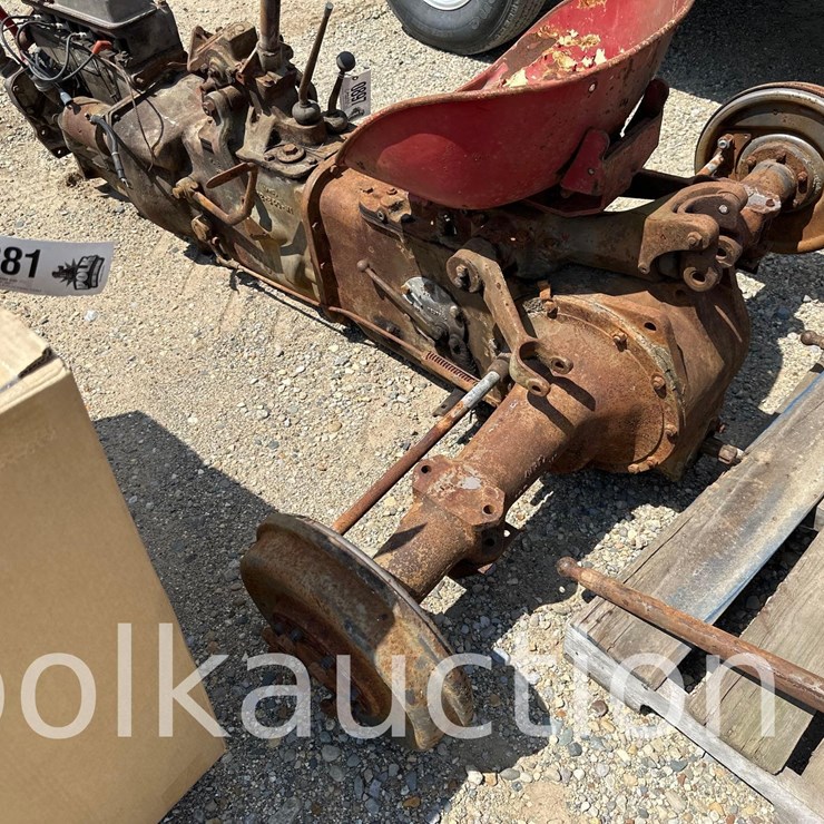 897 - FERGUSON TL35 PARTS TRACTOR (SN# UNREADABLE)