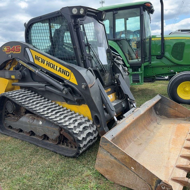 2021 NEW HOLLAND C345