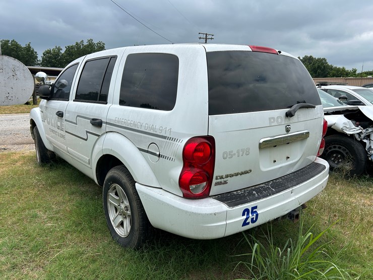 2005-dodge-durango-image-4
