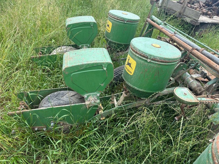 john-deere-1240-image-27