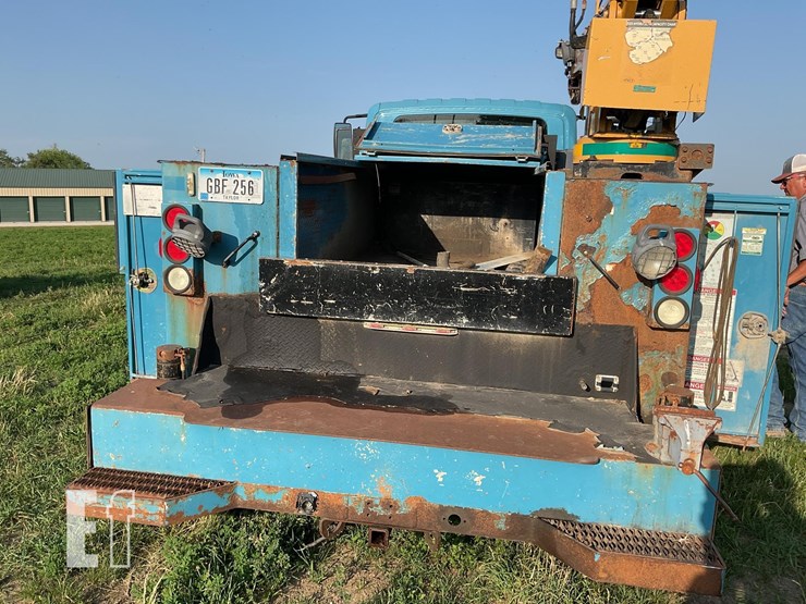 2008-international-durastar-4100-image-12