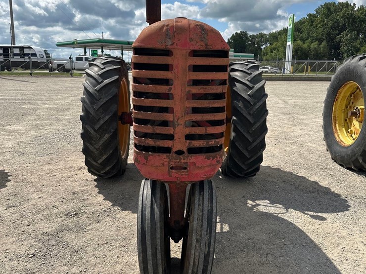 massey-ferguson-44-image-2