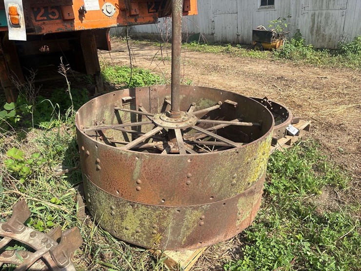 (2)-12"-by-52"-steel-wheels-image-2