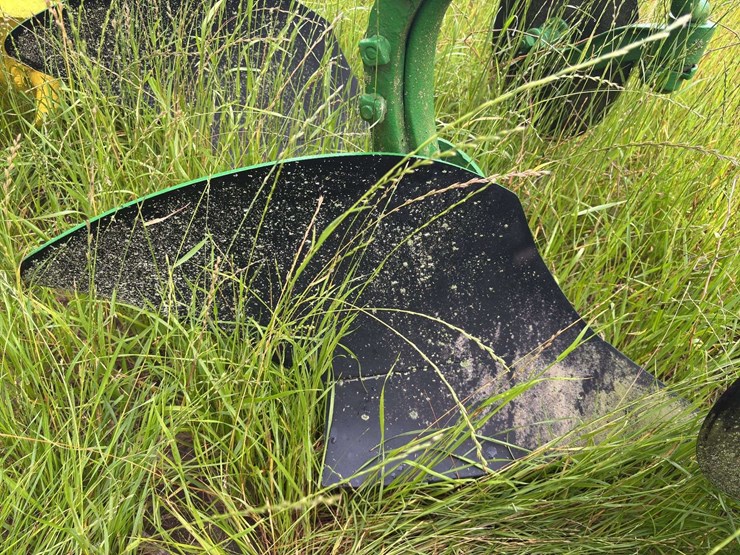 john-deere-14-image-18
